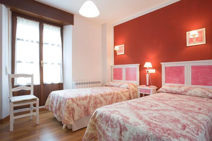 Hotel La Fonda De Bustio Zewnętrze zdjęcie